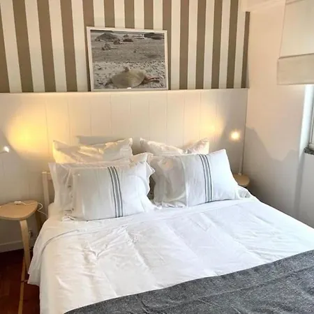 Estoril Top Beach Apartment *